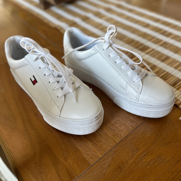 Tommy Hilfiger sneakers - Picture 3 of 6